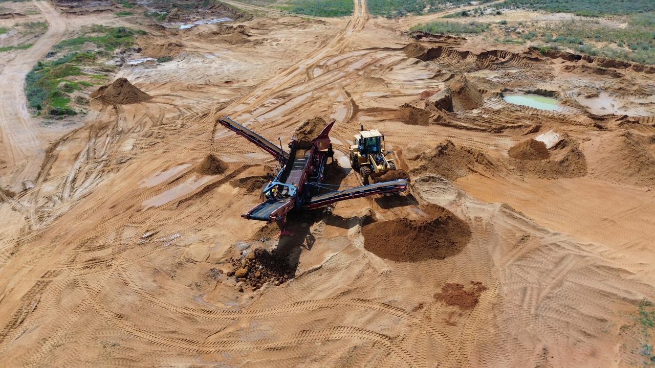 Mine overview and screening facility